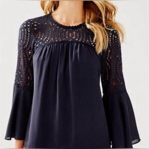 NWOT Lilly Pulitzer Navy Blue Crotchet Flare Sleeve Blouse Size 6 Sku#192